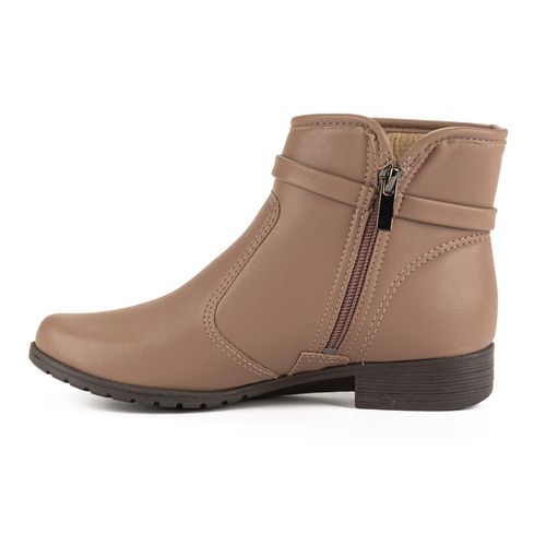 Bota Dakota  de Cano Curto Marrom