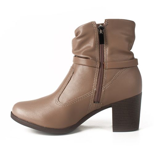 Bota Dakota  de Cano Curto Marrom