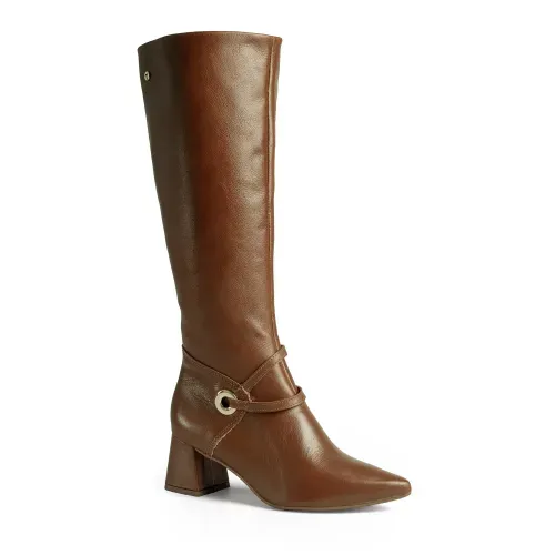 Bota Tanara de Cano Longo em Couro Caramelo
