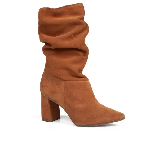 Bota Tanara em Couro de Cano Médio Caramelo