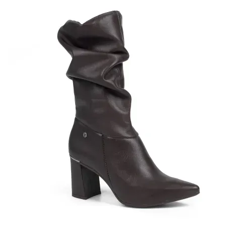 Bota Tanara em Couro de Cano Médio Marrom