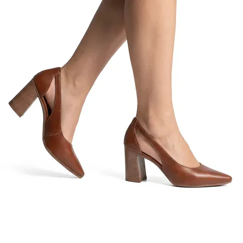 Scarpin Tanara em Couro de Salto Bloco Caramelo