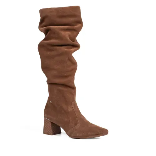 Bota Tanara em Couro de Cano Longo Marrom