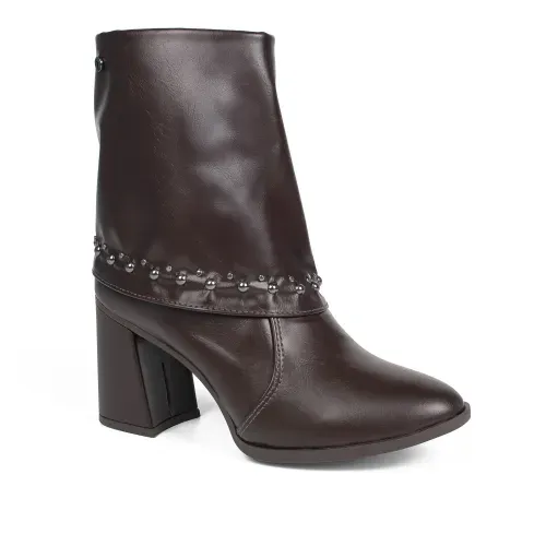 Bota Tanara em Couro de Cano Médio Marrom